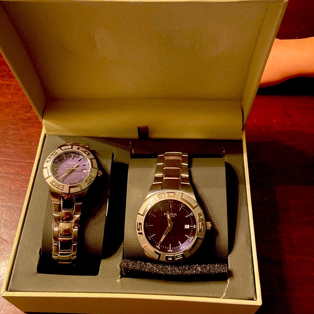 Matching men’s and women’s Fossil watches